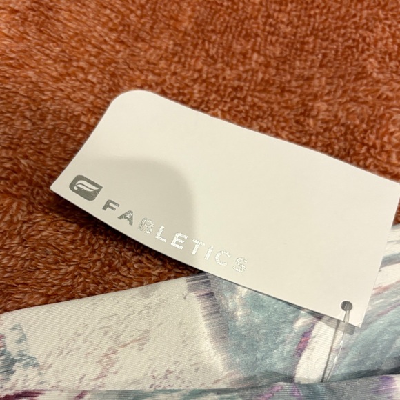 Fabletics Multicolor Activewear Set - Picture 2 of 9
